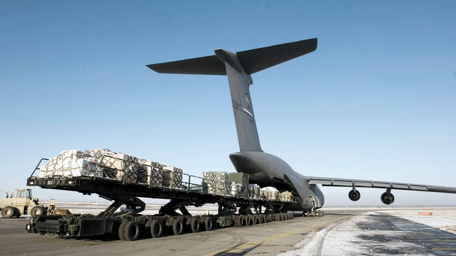 cargo plane being loaded or unloaded